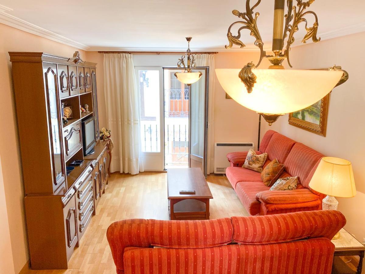 Vivienda Turistica Los Leones Berlanga de Duero Exteriér fotografie