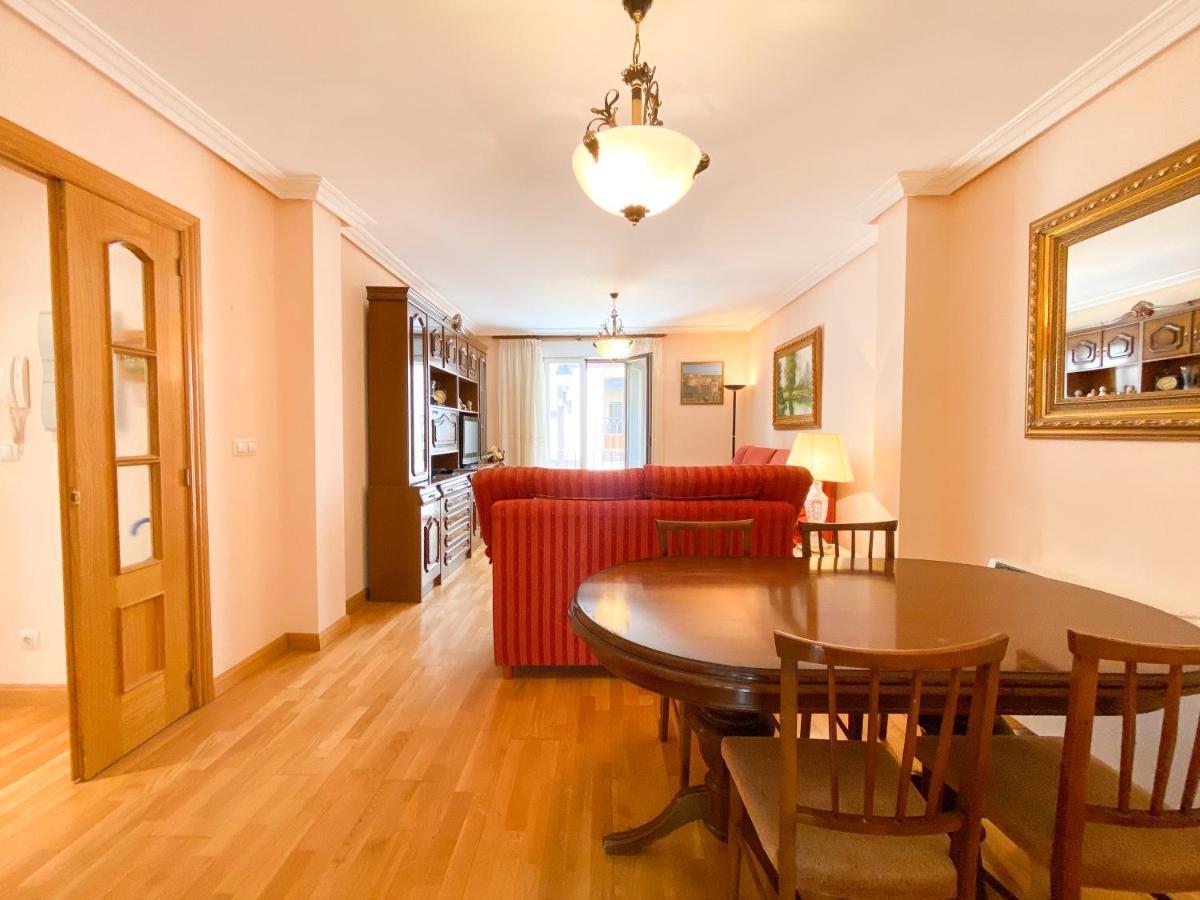 Vivienda Turistica Los Leones Berlanga de Duero Exteriér fotografie