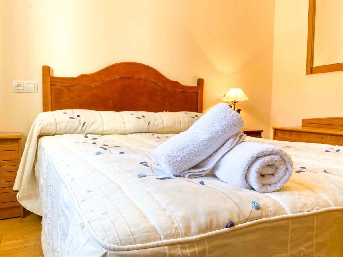 Vivienda Turistica Los Leones Berlanga de Duero Exteriér fotografie
